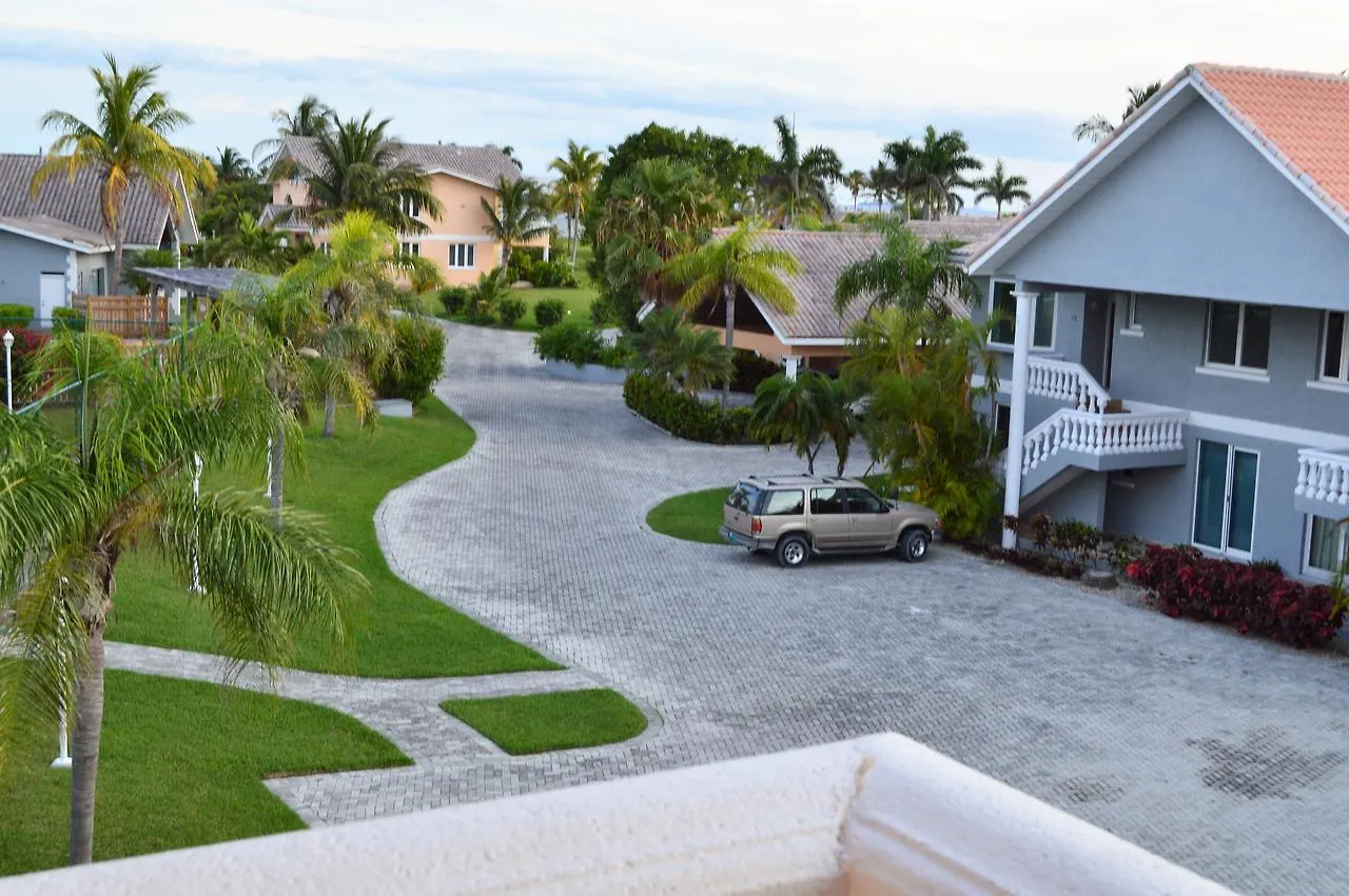 Water Edge Condo With Boat Slip Freeport Bahamy